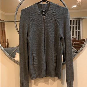 Men’s sweater